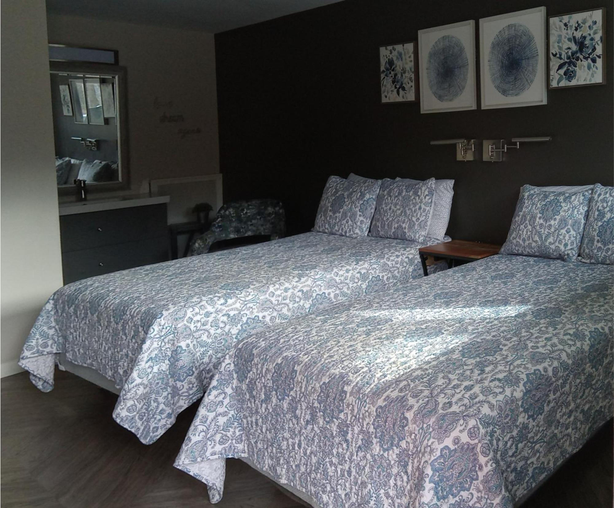 Hotel Lake Anna Glenora ภายนอก รูปภาพ